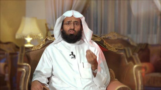 قصة اعتقال الشيخ عبد العزيز الفوزان؛ إليك السبب والتفاصيل كاملة