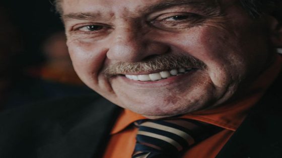 من هو إحسان الترك