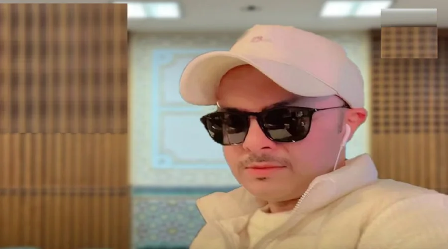 من هو فواز الكثيري الناشط الكويتي