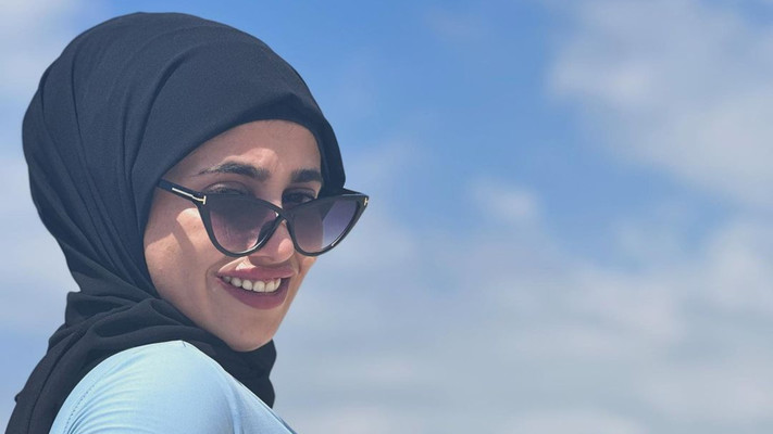 سبب خلع الشيف وفاء اللبنانية الحجاب