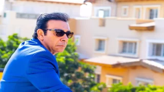 من هي طليقة المذيع عاطف كامل