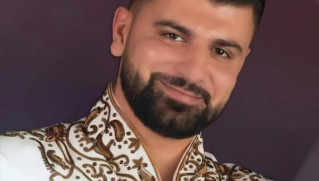 عمر المنشد أحمد حويلي عند وفاته