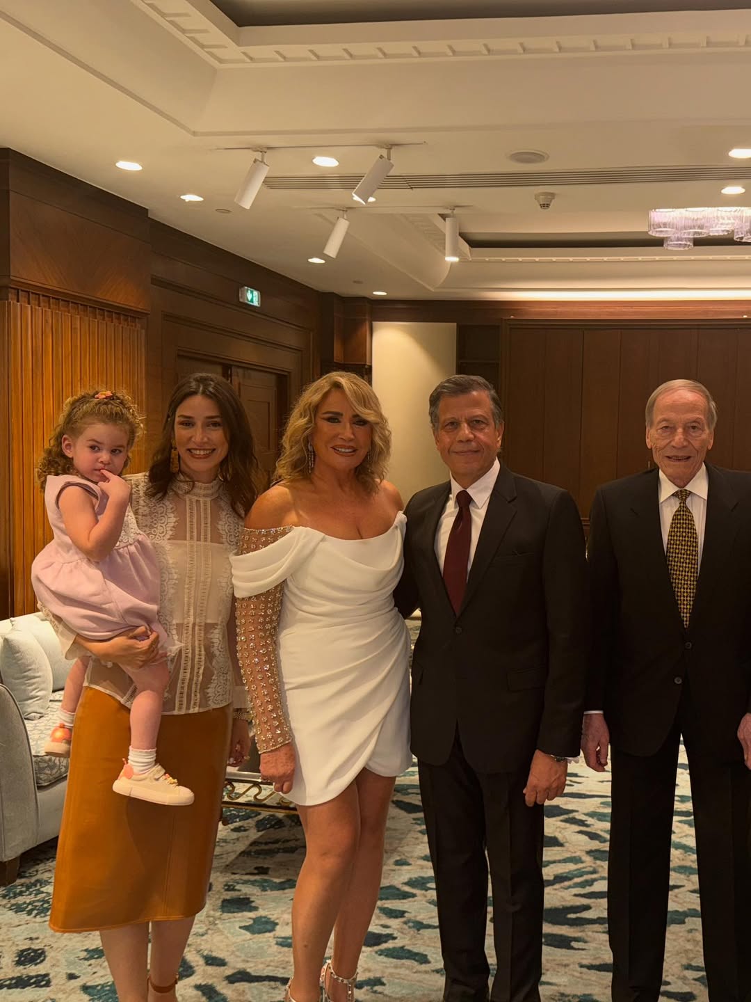 صور من حفل زواج إيناس الدغيدي