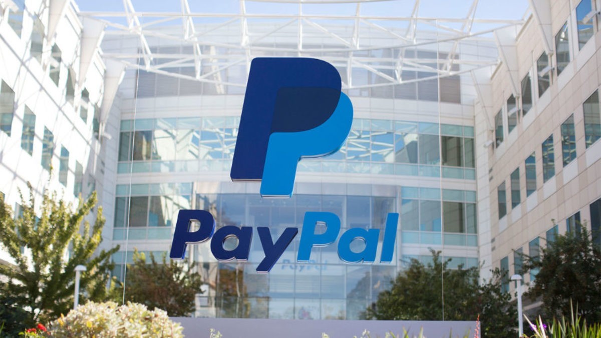 كم رسوم باي بال PayPal على المعاملات الدولية من تونس
