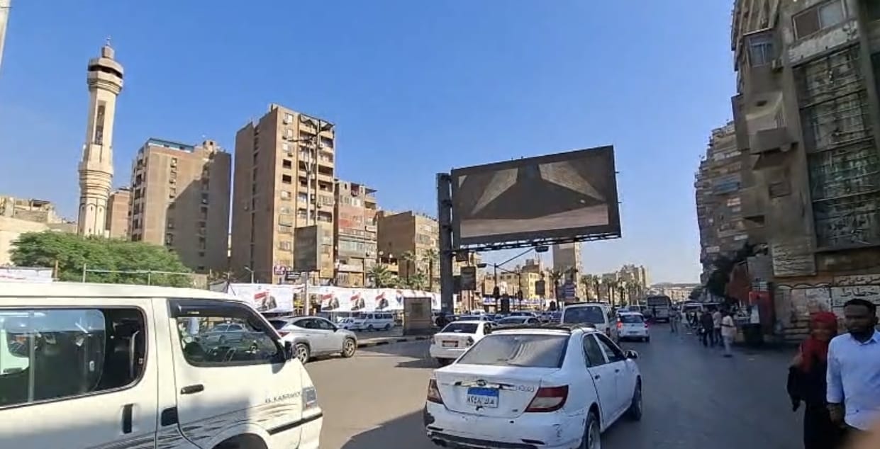 شاشات عرض افتتاح المتحف المصري الجديد في البحيرة