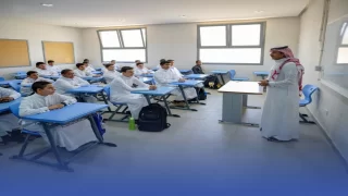 الساعة كم تبدأ الحصة الأولى في مدارس الرياض وفق التوقيت الشتوي