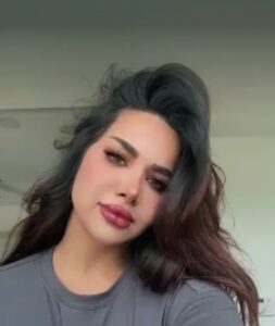 مقطع السعودية باربي نجد مع الأمريكي
