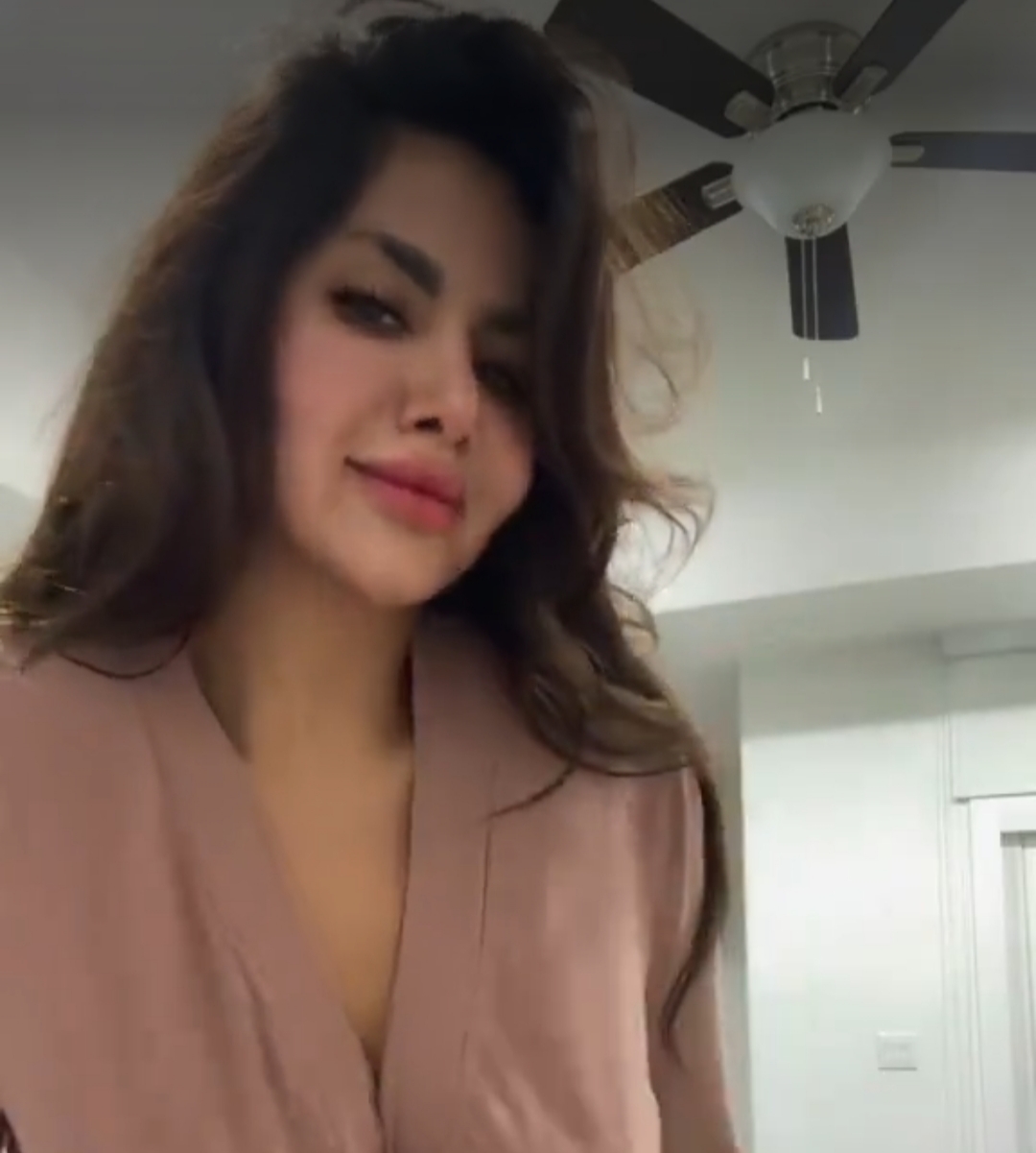 فيلم باربي نجد السعودية مع ابن زوجها