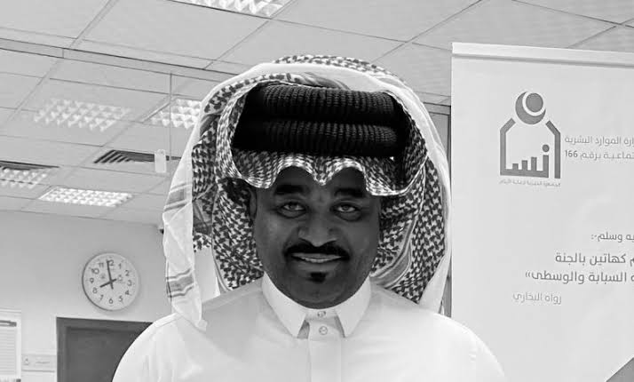 عمر أبو بشت مبارك الدوسري