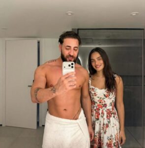 مقطع انطونيو سليمان مع 5 بنات أجنبيات
